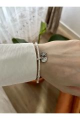 Tropikal Denizyıldızı Ve Deniz Kabuğu Sallantılı Charm